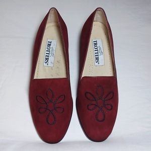Trotters 7.5 W Tanya Wine Kid Suede